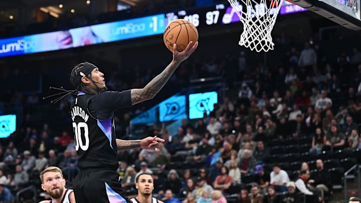 Utah Jazz guard Jordan Clarkson lays in two points in the second half against the Sacramento Kings. Mandatory Credit: Jamie Sabau-Imagn Images Utah Jazz guard Jordan Clarkson lays in two points in the second half against the Sacramento Kings. Mandatory Credit: Jamie Sabau-Imagn Images