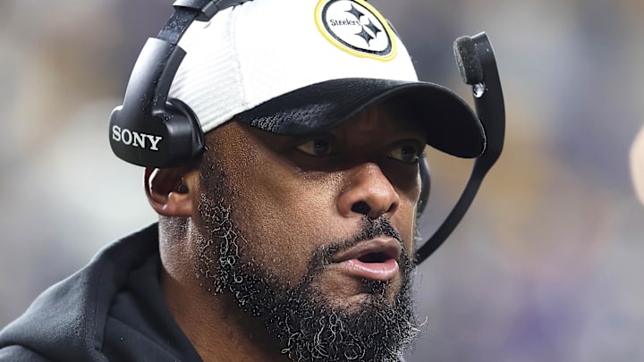 Pittsburgh Steelers head coach Mike Tomlin