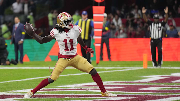 Nov 21, 2022; Mexico City, MEXICO; San Francisco 49ers wide receiver Brandon Aiyuk (11) celebrates