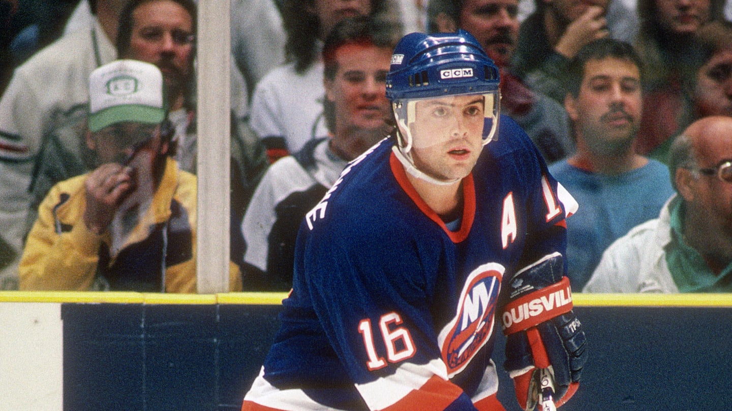 Pat LaFontaine finally gets the call to be inducted into NY Islanders Hall of Fame
