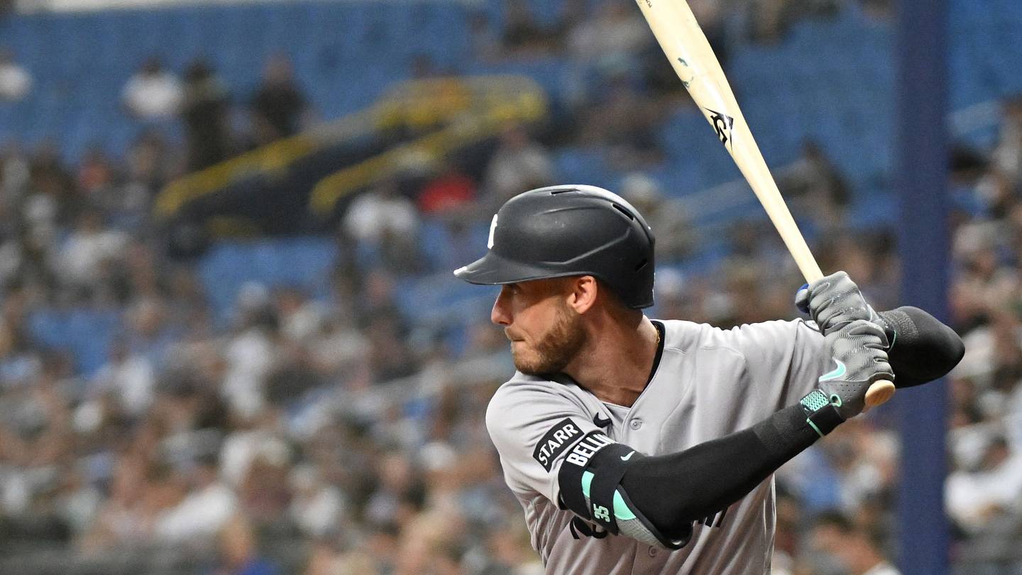 Cody Bellinger and Miguel Vargas Drive the Scoring