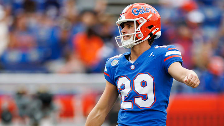Aug 30, 2025; Gainesville, Florida, USA; Florida Gators place kicker Trey Smack (29) watches a kick before a game against the Long Island Sharks at Ben Hill Griffin Stadium. Mandatory Credit: Matt Pendleton-Imagn Images