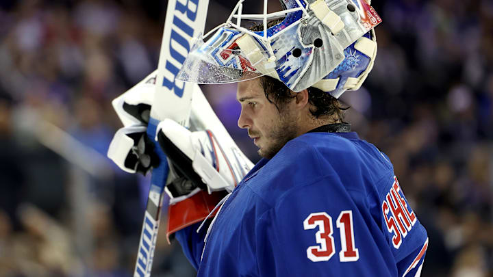 New York Islanders v New York Rangers