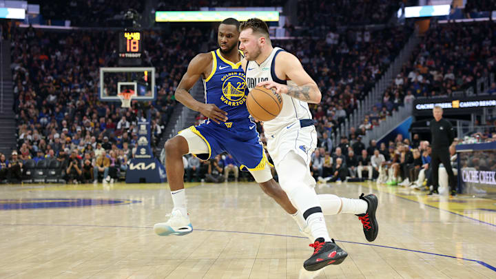 Dallas Mavericks v Golden State Warriors
