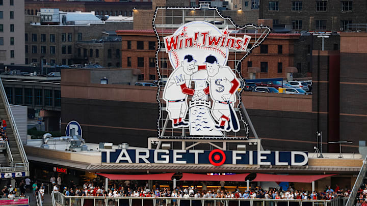 Arizona Diamondbacks v Minnesota Twins