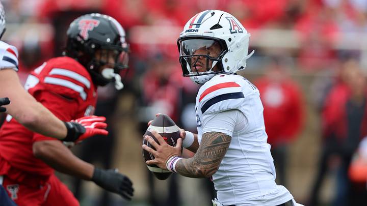 Oct 31, 2026; Lubbock, Texas, USA; Arizona Wildcats quarterback Noah Fifita (1) passes against the Texas Tech Red Raiders in the first half at Galaxy Stadium. Oct 31, 2026; Lubbock, Texas, USA; Arizona Wildcats quarterback Noah Fifita (1) passes against the Texas Tech Red Raiders in the first half at Galaxy Stadium.