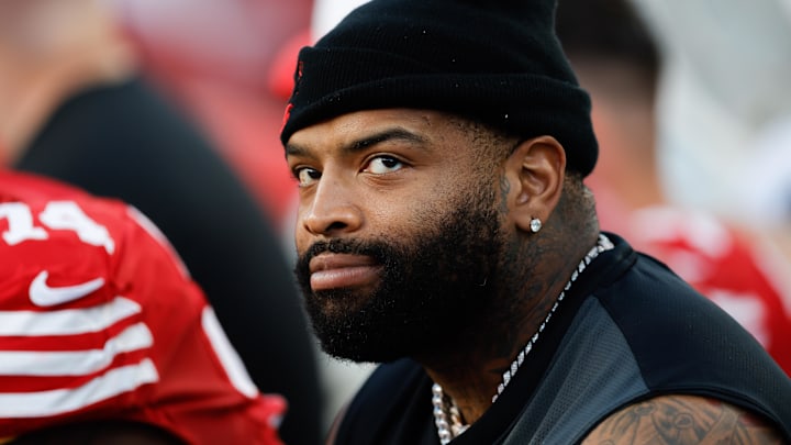 Aug 23, 2025; Santa Clara, California, USA; San Francisco 49ers offensive tackle Trent Williams (71) on the bench during the second quarter against the Los Angeles Chargers at Levi's Stadium. Mandatory Credit: Sergio Estrada-Imagn Images Aug 23, 2025; Santa Clara, California, USA; San Francisco 49ers offensive tackle Trent Williams (71) on the bench during the second quarter against the Los Angeles Chargers at Levi's Stadium. Mandatory Credit: Sergio Estrada-Imagn Images