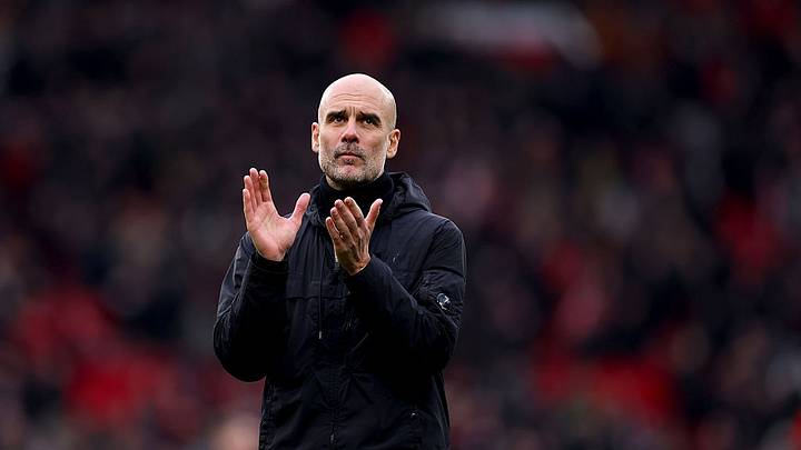 Aplausos de Pep Guardiola, técnico del Manchester City para el Arsenal de su colega Mikel Arteta. Aplausos de Pep Guardiola, técnico del Manchester City para el Arsenal de su colega Mikel Arteta.