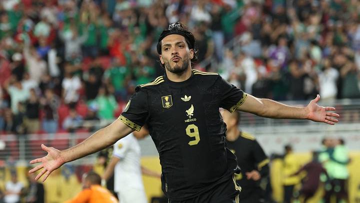 Raúl Jiménez consiguió el gol con el que México se metió a la Final de la Copa Oro. Raúl Jiménez consiguió el gol con el que México se metió a la Final de la Copa Oro.