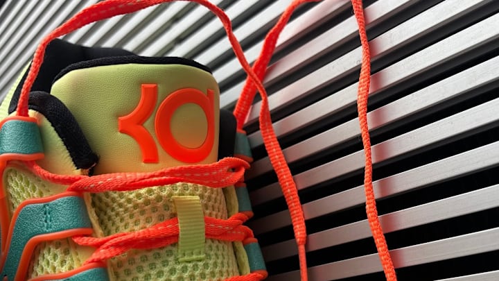 Kevin Durant's 18th signature Nike basketball shoe has official images.