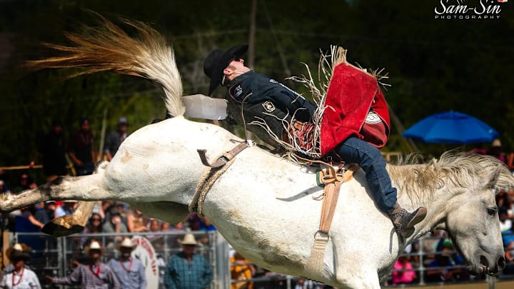 Leighton Berry competing in the bareback riding