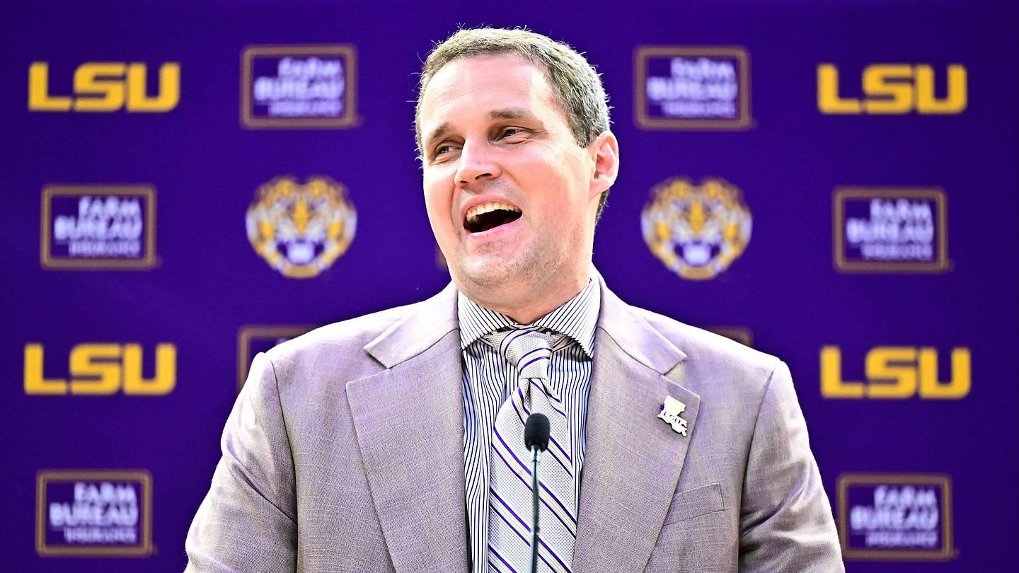 Pat Forde: The Truth Behind Will Wade’s ‘Gotcha Questions’ Rant - Sports Illustrated image