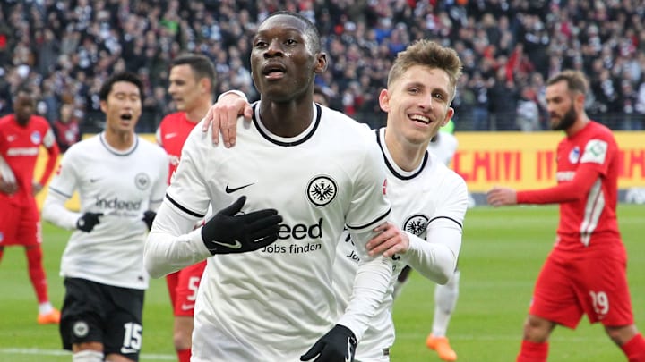 Randal Kolo Muani wird gefeiert