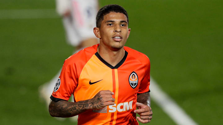 Formado no Coritiba, Dodô, 23 anos, esteve na mira do Barcelona 