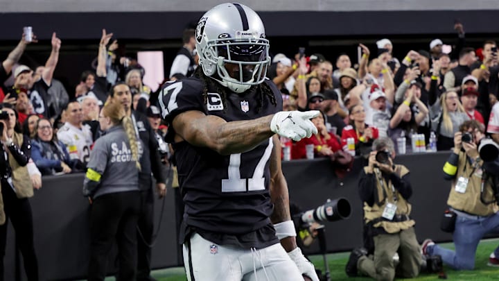 San Francisco 49ers v Las Vegas Raiders