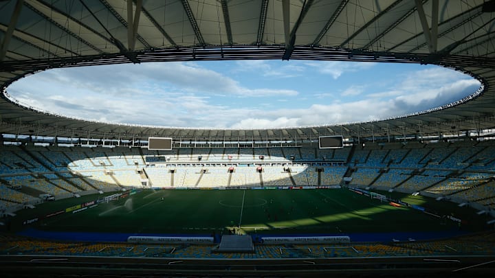 Vasco aproveita reta final do TPU dado a Flamengo e Fluminense e mostra interesse em administrar o Maracanã. 