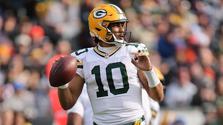 Green Bay Packers v Chicago Bears