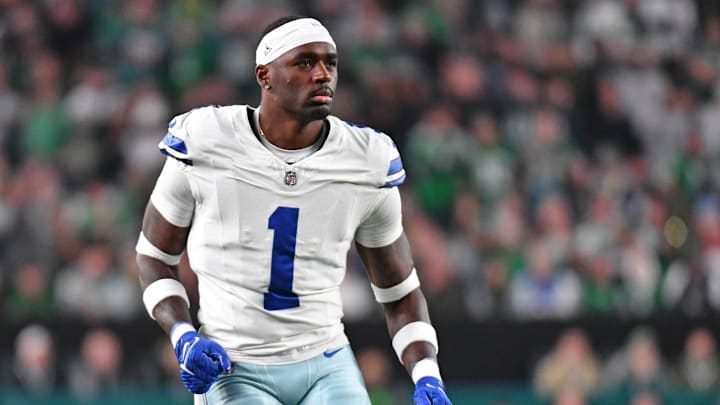 Nov 5, 2023; Philadelphia, Pennsylvania, USA; Dallas Cowboys safety Jayron Kearse (1) against the