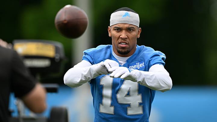 Detroit Lions wide receiver Amon-Ra St. Brown (14) practices catching footballs off a machine during the Detroit Lions veteran’s minicamp at the Allen Park Training Facility. Mandatory Credit: Lon Horwedel-Imagn Images Detroit Lions wide receiver Amon-Ra St. Brown (14) practices catching footballs off a machine during the Detroit Lions veteran’s minicamp at the Allen Park Training Facility. Mandatory Credit: Lon Horwedel-Imagn Images