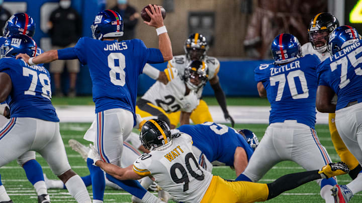 Pittsburgh Steelers v New York Giants