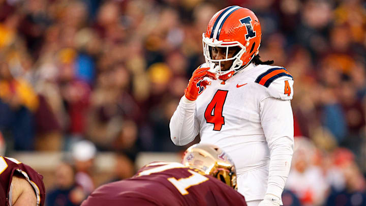 Illinois DL Jer'Zhan Newton
