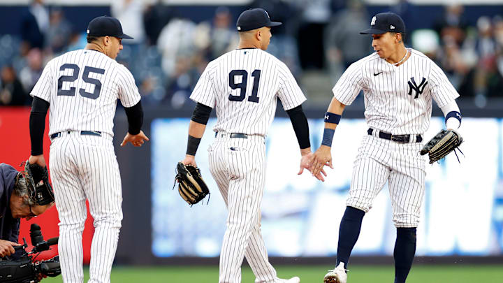Los Yankees tienen a dos de sus infielders en el mercado
