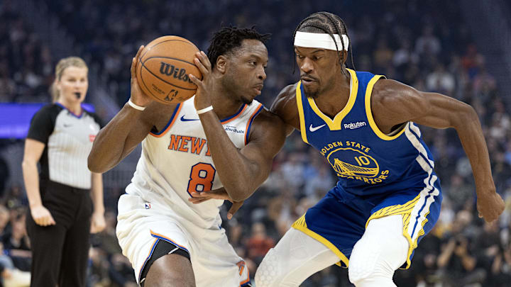 Jan 15, 2026; San Francisco, California, USA; New York Knicks forward OG Anunoby (8) looks to pass defended by Golden State Warriors forward Jimmy Butler III (10) during the first quarter at Chase Center. Mandatory Credit: D. Ross Cameron-Imagn Images