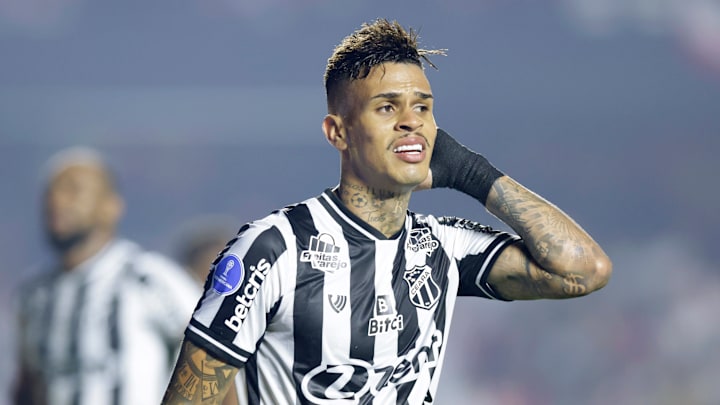 O meia foi titular na campanha de rebaixamento do Vozão em 2022