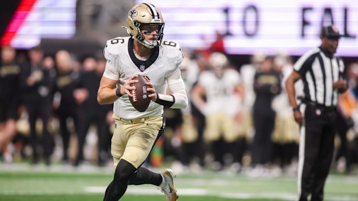 Jan 4, 2026; Atlanta, Georgia, USA; New Orleans Saints quarterback Tyler Shough (6) rolls out against the Atlanta Falcons in the second quarter at Mercedes-Benz Stadium. Mandatory Credit: Brett Davis-Imagn Images