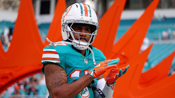Miami Dolphins wide receiver Jaylen Waddle (17) reacts during the second quarter against the Cincinnati Bengals at Hard Rock Stadium. 