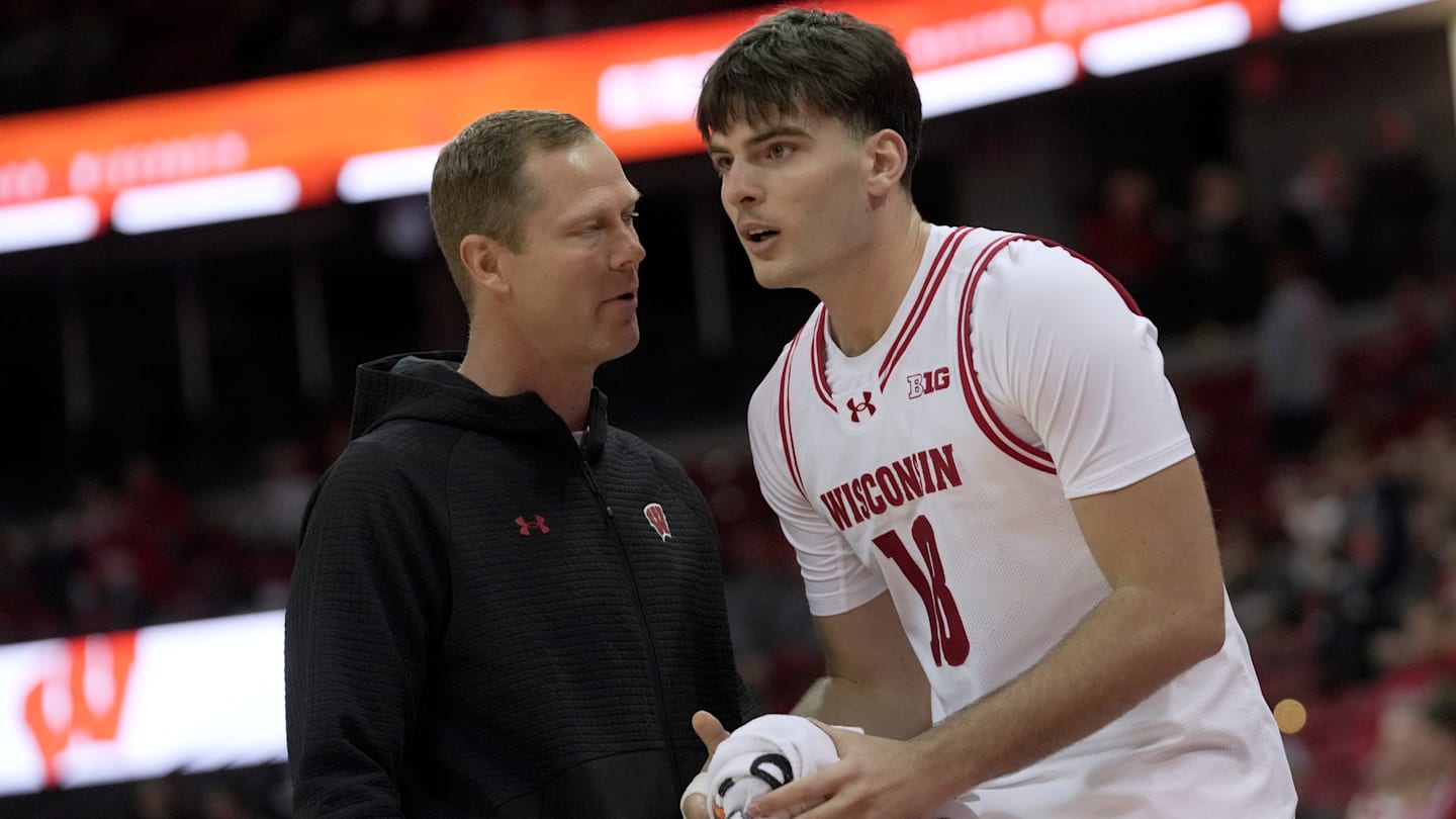 Wisconsin Badgers lose international recruit to the transfer portal