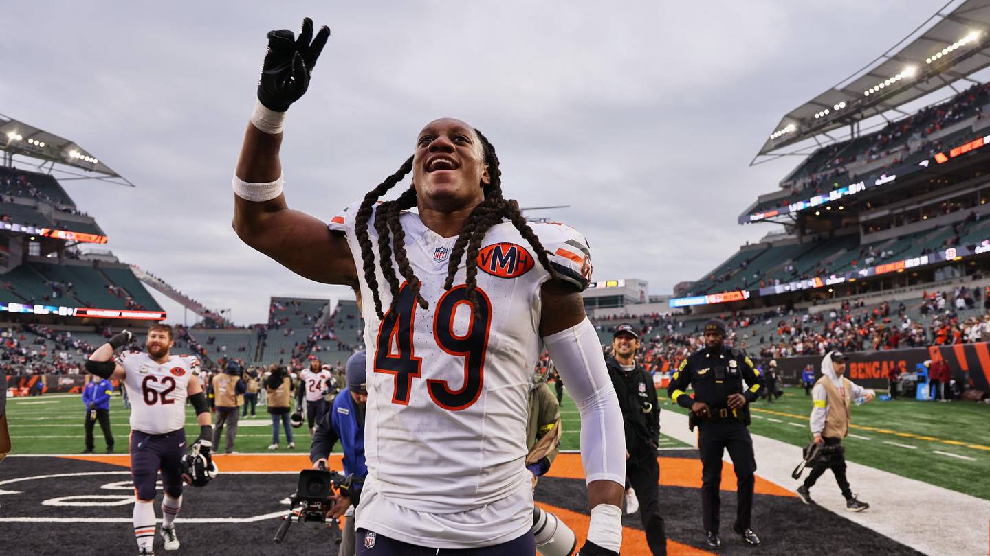 Die Bears geben Linebacker Tremaine Edmunds die Erlaubnis ...