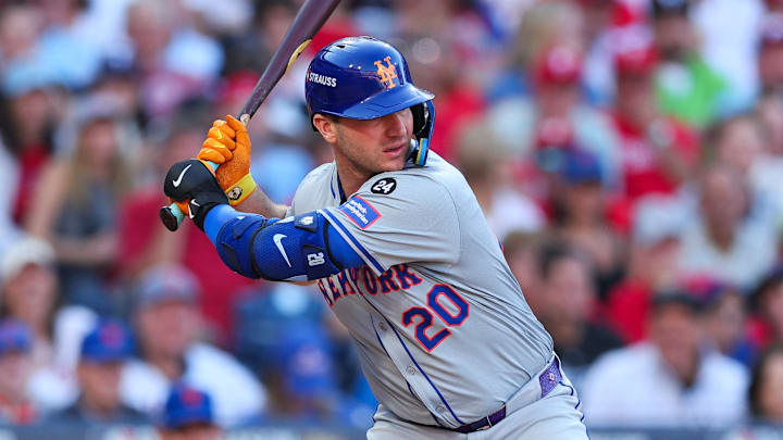Division Series - New York Mets v Philadelphia Phillies - Game 2