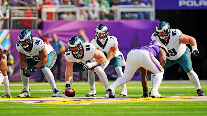 Oct 19, 2025; Minneapolis, Minnesota, USA; Philadelphia Eagles quarterback Jalen Hurts (1) makes a call during the second half against the Minnesota Vikings at U.S. Bank Stadium. Oct 19, 2025; Minneapolis, Minnesota, USA; Philadelphia Eagles quarterback Jalen Hurts (1) makes a call during the second half against the Minnesota Vikings at U.S. Bank Stadium.