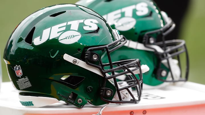 Oct 2, 2022; Pittsburgh, Pennsylvania, USA;  New York Jets helmets on the sidelines against the Pittsburgh Steelers during the second quarter at Acrisure Stadium. Mandatory Credit: Charles LeClaire-Imagn Images