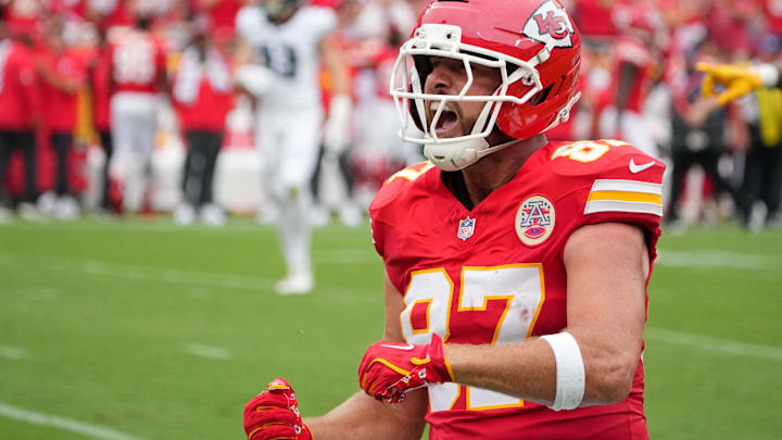 Sep 14, 2025; Kansas City, Missouri, USA; Kansas City Chiefs tight end Travis Kelce (87) celebrates after a play against the Philadelphia Eagles during the second quarter of the game at GEHA Field at Arrowhead Stadium. Mandatory Credit: Denny Medley-Imagn Images Sep 14, 2025; Kansas City, Missouri, USA; Kansas City Chiefs tight end Travis Kelce (87) celebrates after a play against the Philadelphia Eagles during the second quarter of the game at GEHA Field at Arrowhead Stadium. Mandatory Credit: Denny Medley-Imagn Images
