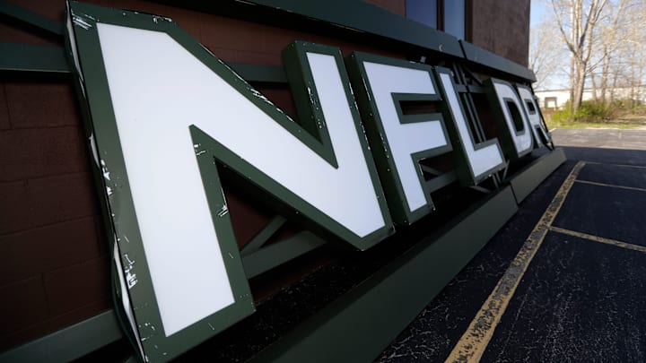 Several top QB prospects hurt their 2026 NFL Draft standing in Week 5.