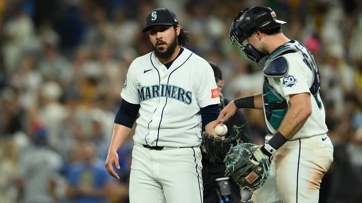 Aug 25, 2026; Seattle, Washington, USA; Seattle Mariners relief pitcher Andres Munoz (75) and catcher Cal Raleigh (29) celebrate defeating the Philadelphia Phillies during the ninth inning at T-Mobile Park. Mandatory Credit: Steven Bisig-Imagn Images Aug 25, 2026; Seattle, Washington, USA; Seattle Mariners relief pitcher Andres Munoz (75) and catcher Cal Raleigh (29) celebrate defeating the Philadelphia Phillies during the ninth inning at T-Mobile Park. Mandatory Credit: Steven Bisig-Imagn Images