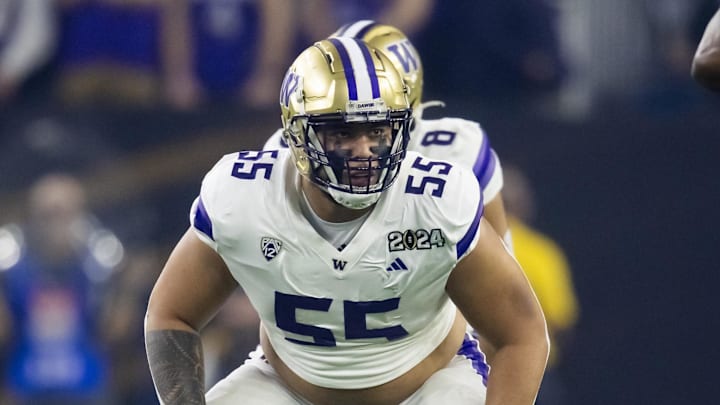 Jan 8, 2024; Houston, TX, USA; Washington Huskies offensive lineman Troy Fautanu (55) against the