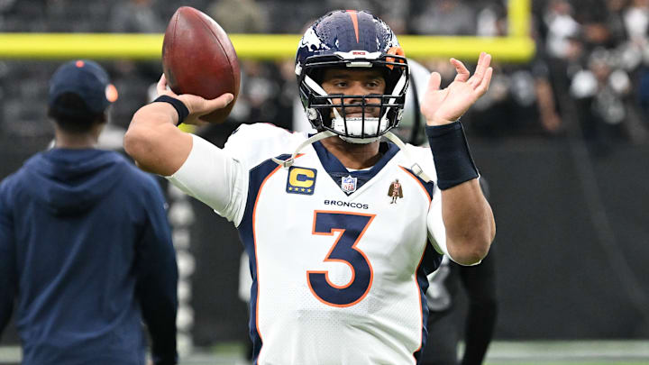 Denver Broncos v Las Vegas Raiders