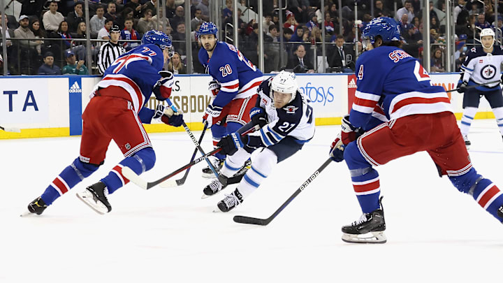 Winnipeg Jets v New York Rangers
