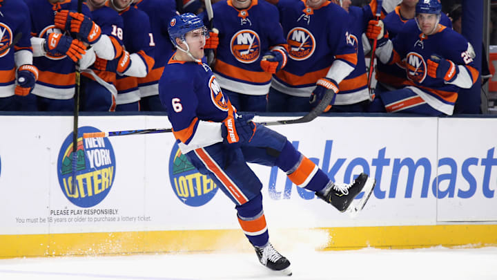 Carolina Hurricanes v New York Islanders