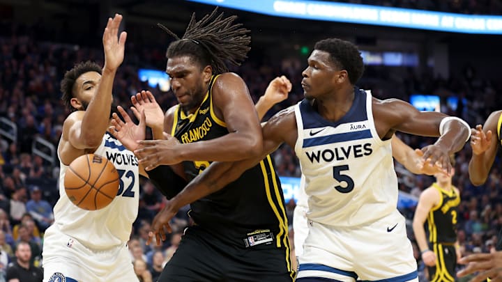 Minnesota Timberwolves v Golden State Warriors