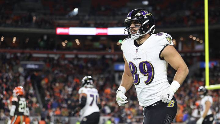 Baltimore Ravens tight end Mark Andrews (89) celebrates a touchdown during the fourth quarter against the Cleveland Browns at Huntington Bank Field. Baltimore Ravens tight end Mark Andrews (89) celebrates a touchdown during the fourth quarter against the Cleveland Browns at Huntington Bank Field.