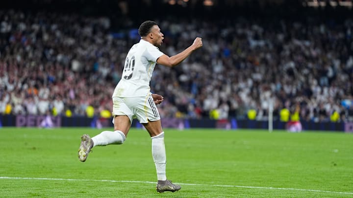 Real Madrid CF v FC Bayern München - UEFA Champions League 2025/26 Quarter-Final First Leg