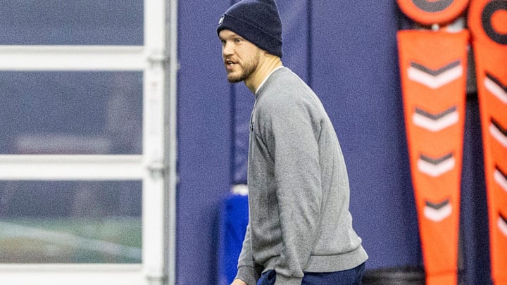 Notre Dame defensive backs coach Chris O'Leary during Notre Dame Spring Practice on Wednesday, March