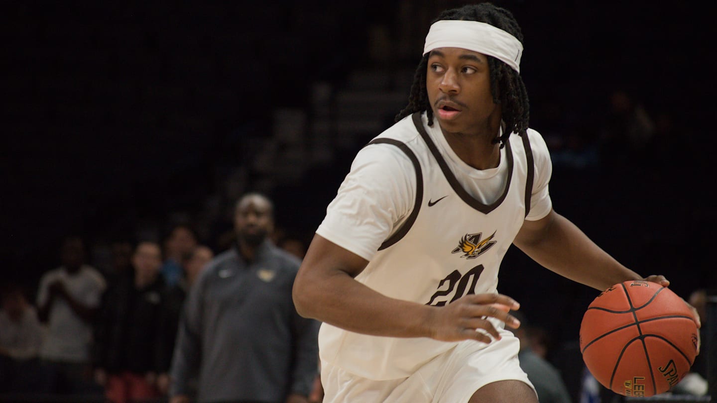 Maple Grove vs. Apple Valley: Live Score Updates of Minnesota High School Boys Basketball Class 4A Semifinal