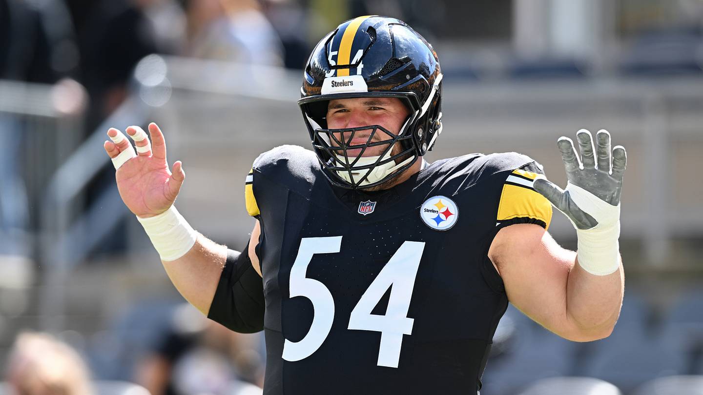 Zach Frazier Might Become Steelers' Greatest Ever, Says One Player