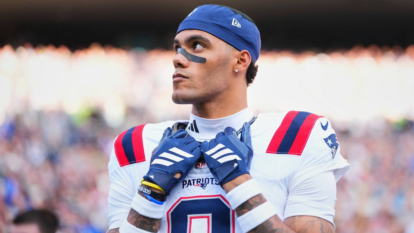 Patriots' questionable Christian Gonzalez decision helped Seahawks get the win