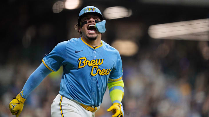 Arizona Diamondbacks v Milwaukee Brewers